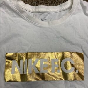 Nike FC Shirt Futbol Soccer White & Gold Box Logo T-shirt XXL EUC B14-19